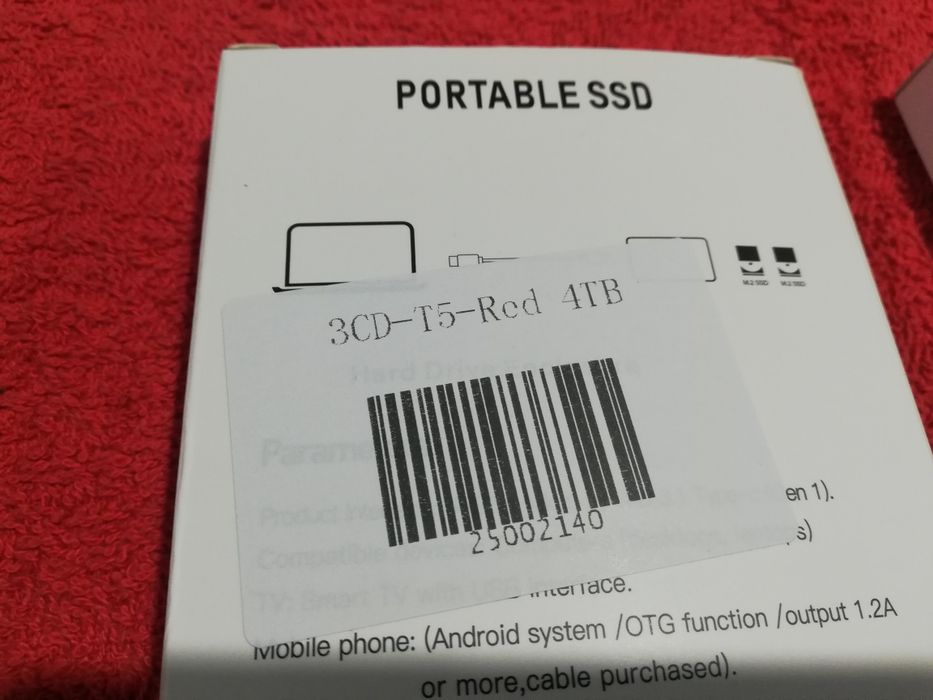 SSD 4TB хард диск чисто нов неупотребяван 36 месеца гаранция