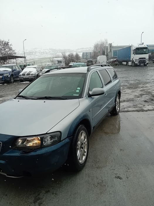 Volvo V 70 XC AWD 2.4 турбо бензин - газ 4×4 2003 година