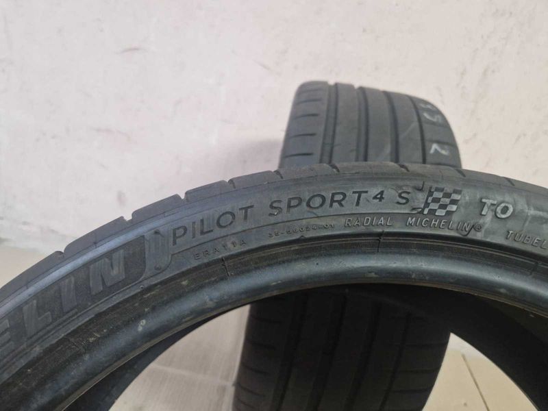 2 Michelin R20 235/35/ pilot Sport летни гуми Мишелин
DОТ3819