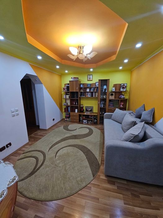 Vând apartament în mun. Adjud, jud. Vrancea