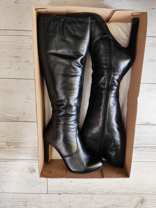 Черни ботуши естествена кожа