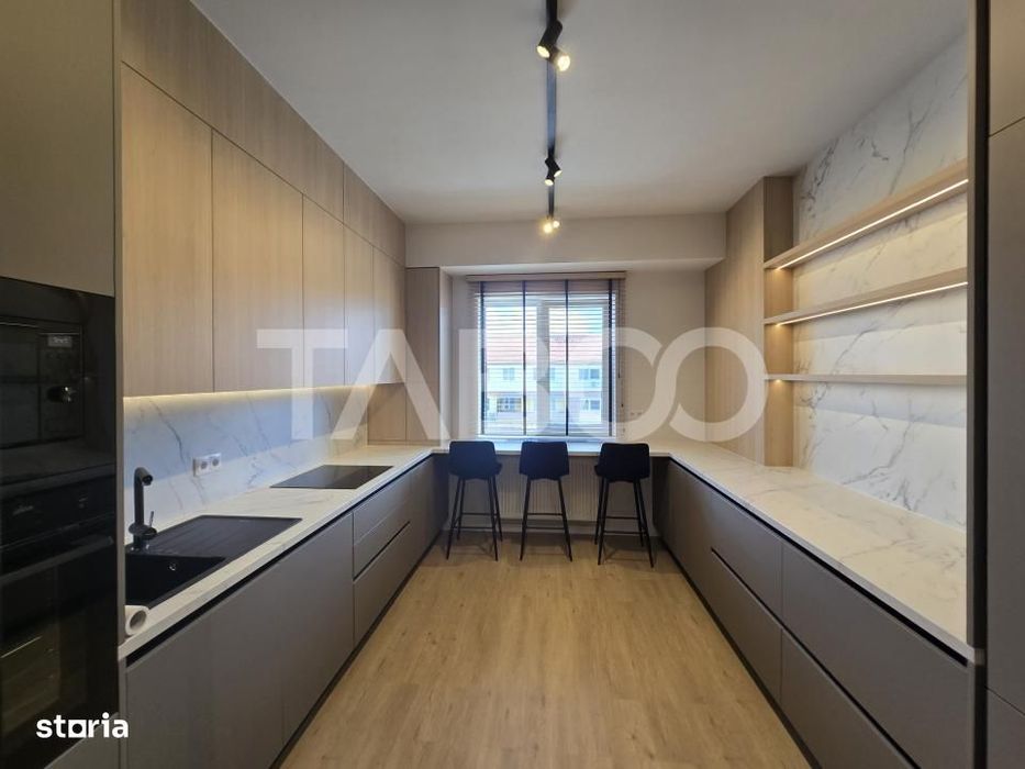 Apartament 3 camere 85 mpu 2 bai bloc cu lift zona Rahovei