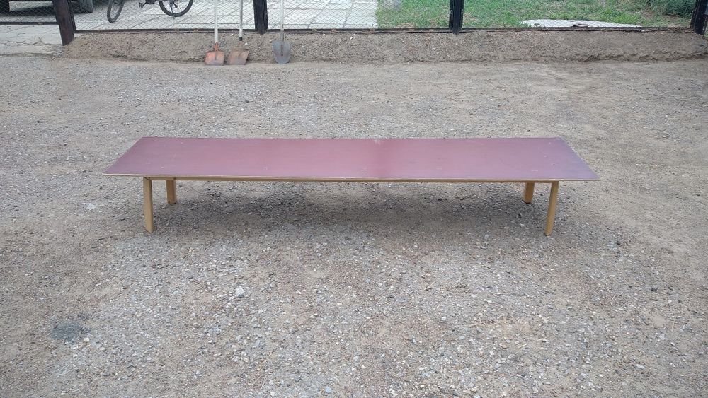 Жер стол сатылады