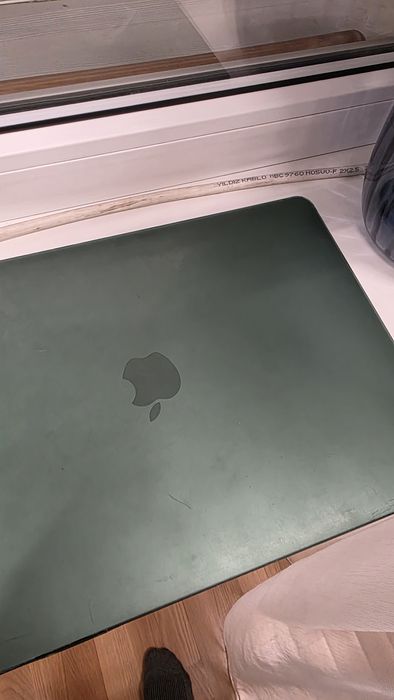 Macbook air m1 13