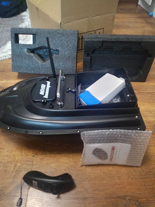 Продам кораблик для рыбалки