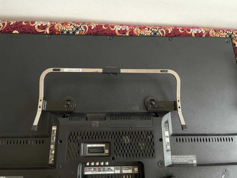 Телевизор Sony KDL-42W653A