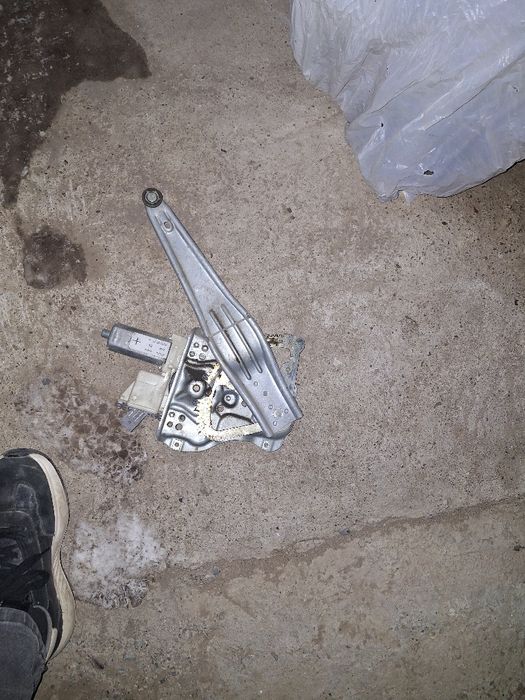 Моторчик стеклоподьемника