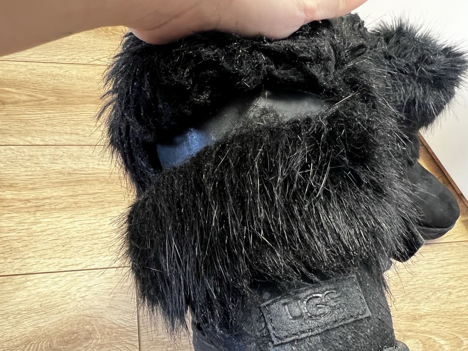 UGG original marime 38