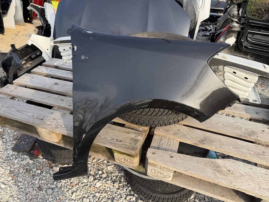 Калник Renault Clio 2010 год.-