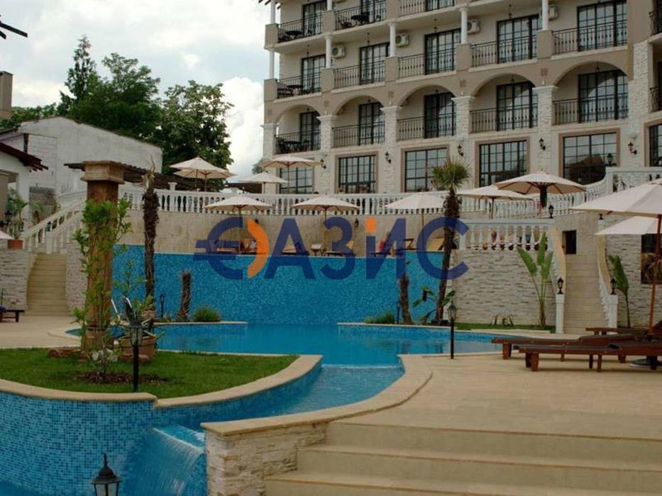 Продава се Четиристаен апартамент в Обзор - 236 кв.м за 1000 €/кв.м - Снимка #11