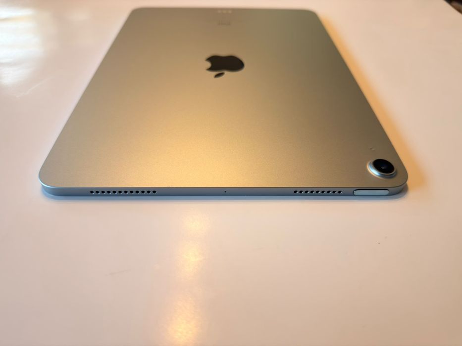 Ipad AIR 4 (4th gen) +accesorii