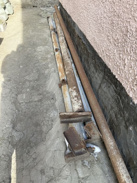 Продам трубы металл для стоек