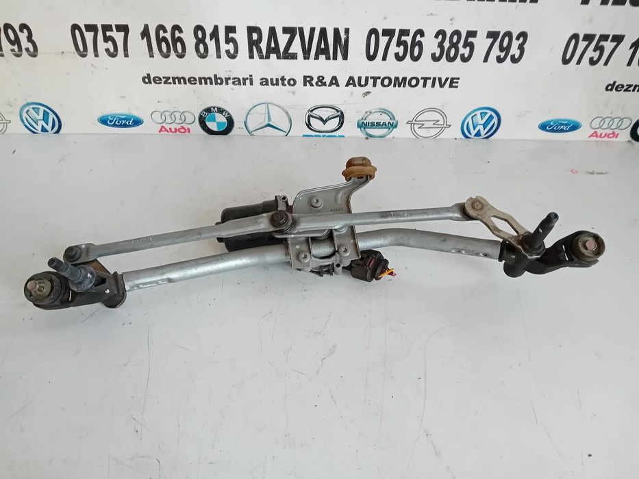 Ansamblu Motoras Stergatoare Peugeot 2008 An 2019-2025 Volan Stanga Cod 9824784980