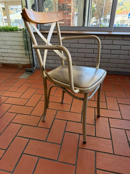 Индустриален трапезен стол