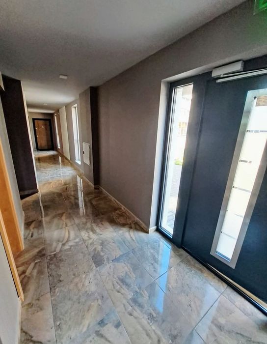 Дава се под наем Тристаен апартамент в Варна, Младост 2 - 93 кв.м за 750 € - Снимка #10