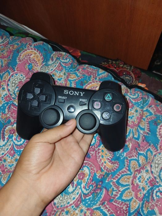 Playstation3 pulti faqat karobka yo karobkani ochganimdan beri ishlatm