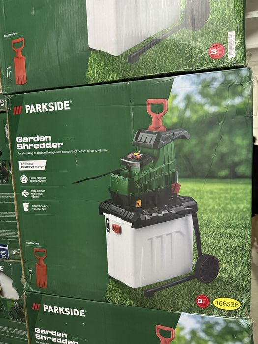 Tocator de crengi si resturi vegetale