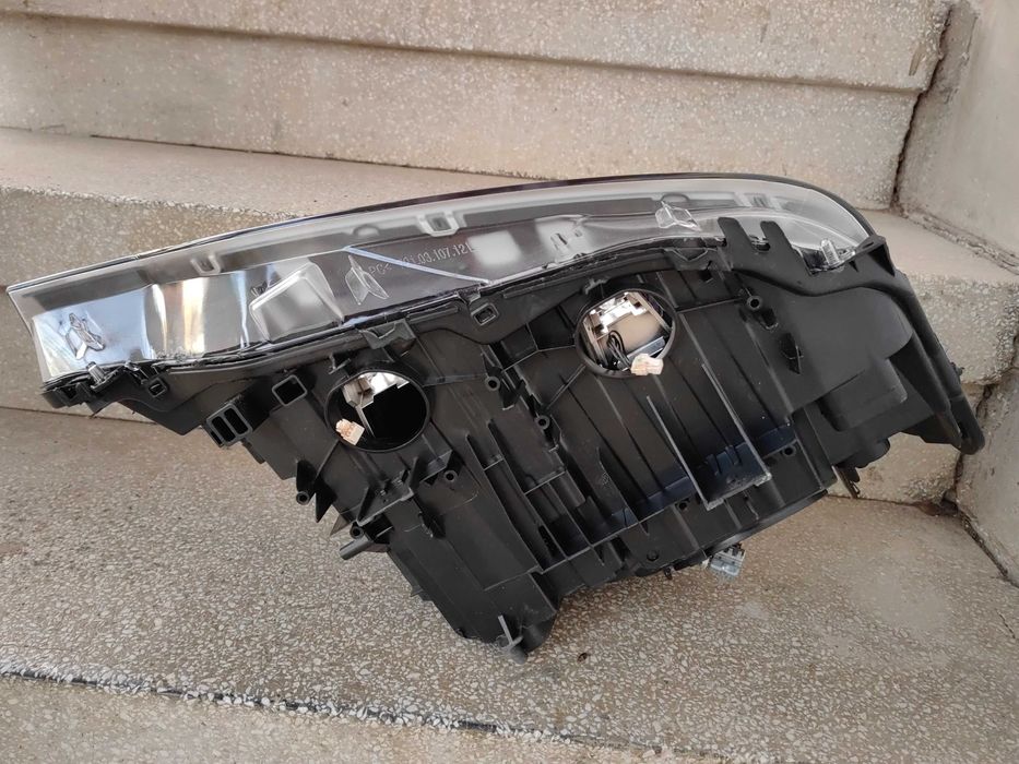 Фар BMW F30/F31 Bi-Xenon LED ляв/ Фар БМВ Ф30/Ф31 Оригинален