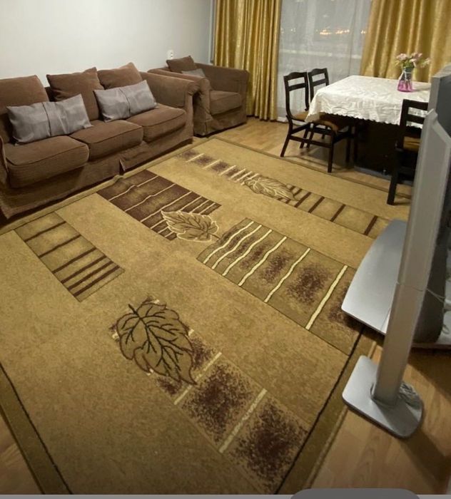 Продам Ковер 2х3 бу