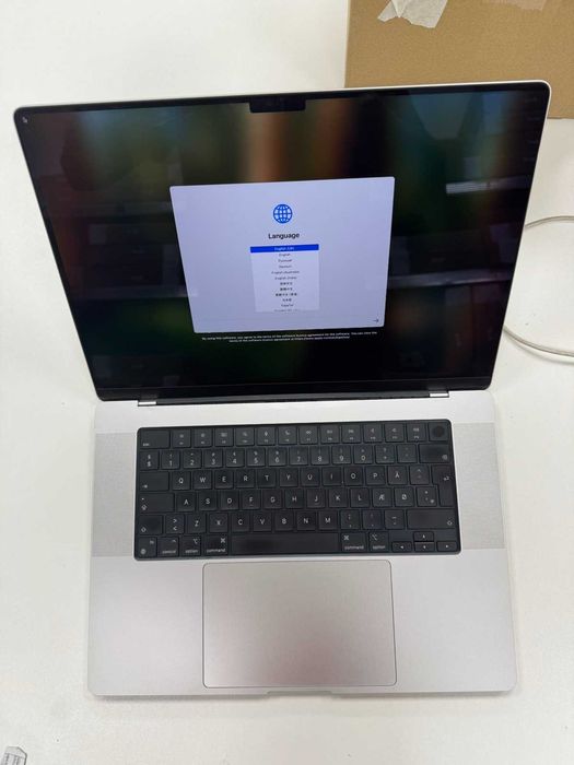 Apple MacBook Pro 16 M1 Max 64GB/2TB