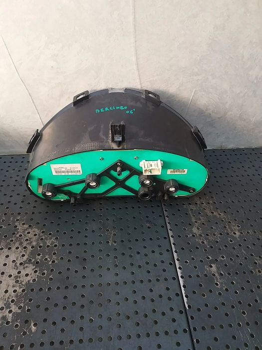 Ceasuri bord diesel citroen berlingo 9646434180