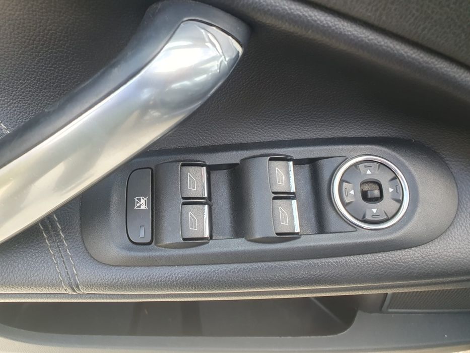 Vand Ford Mondeo