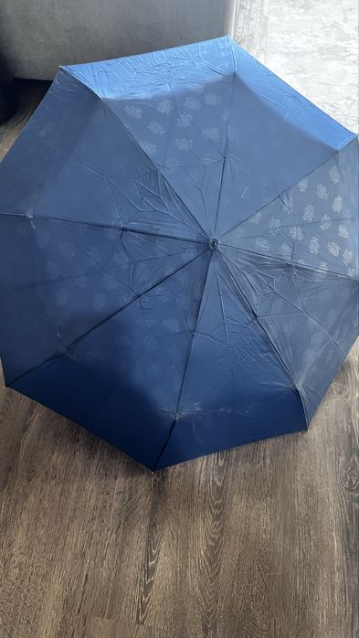 Зонт привезен из кореи