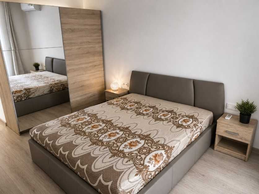 Дава се под наем Тристаен апартамент в София, Център - 96 кв.м за 946.56 € - Снимка #3