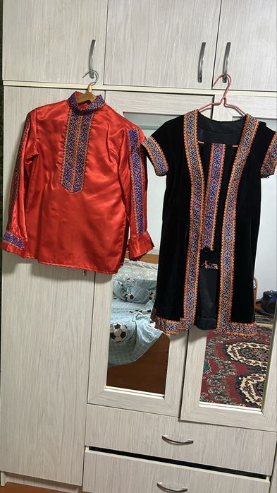 Уйгурский …………….