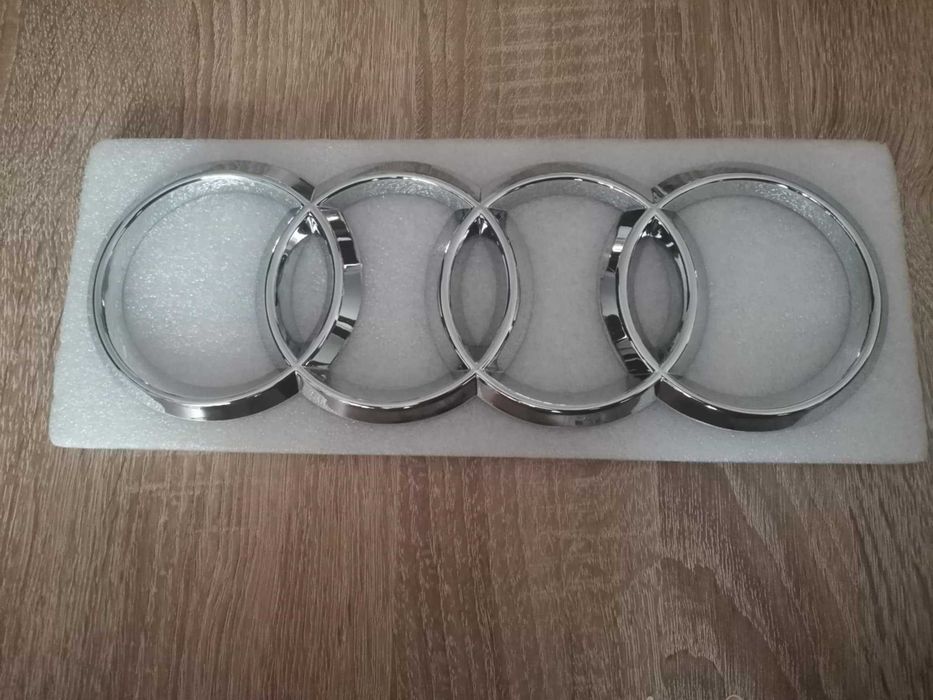 предна сребриста емблема за Ауди Audi 28.5 см