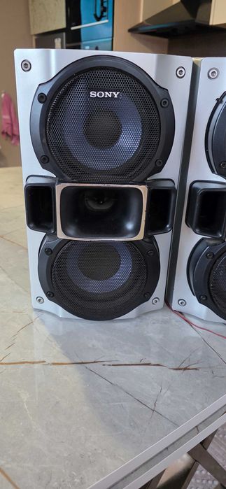 Колони от уредба sony
