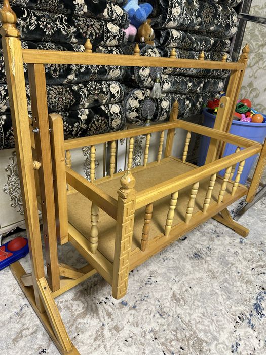 Sotiladi belanchak taxtadan yasalgan