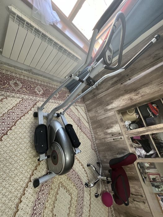 Велотренажор в хорошем состояний