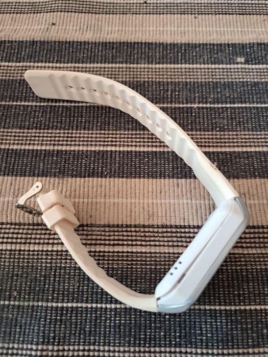 SmartWatch dz09 в бял цвят