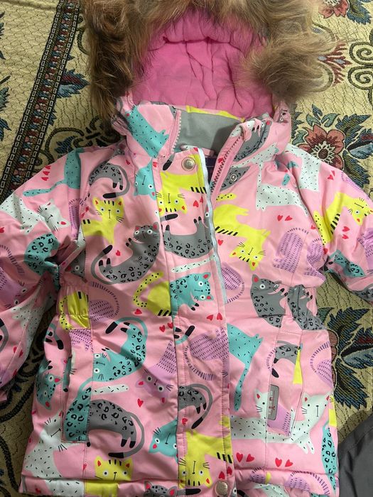Продается зимняя куртка для девочки