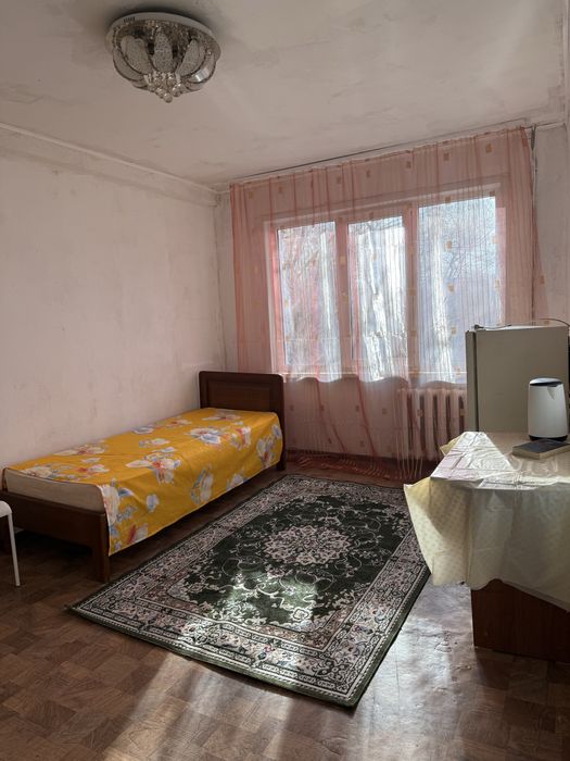 Продам комнату в обшижитии
