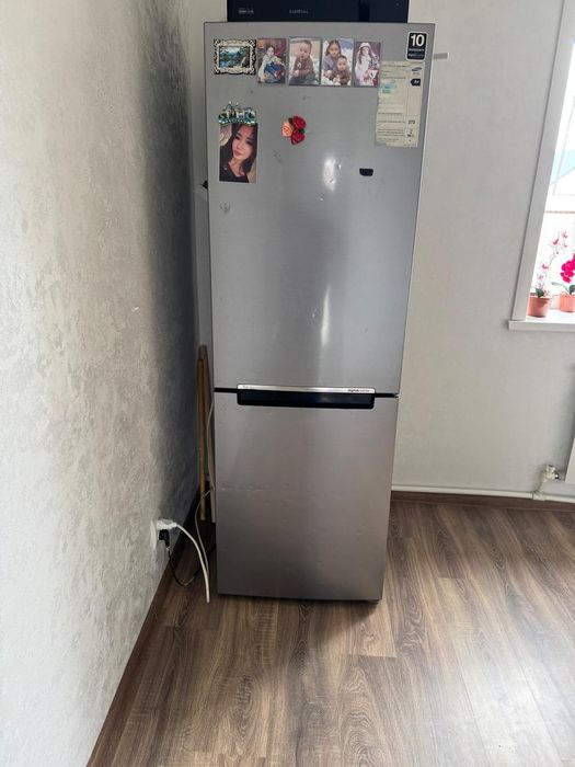 Холодильник цвет металлик