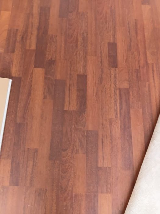 Продам б/у ламинат