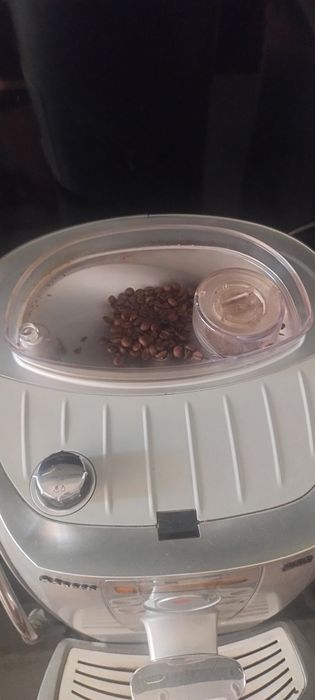 Кафе автомат Saeco