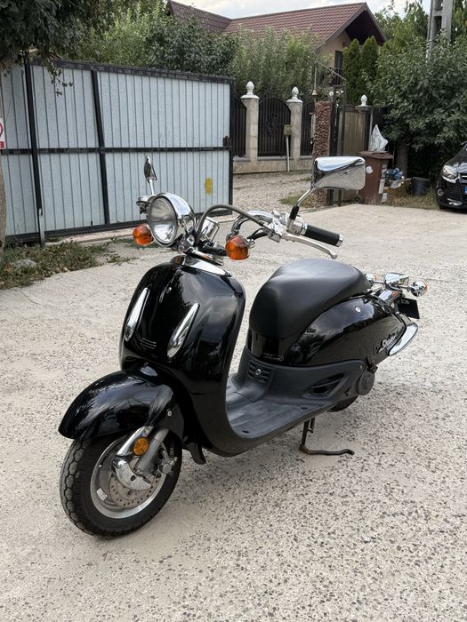 Vand scuter Honda Shadow 50cc