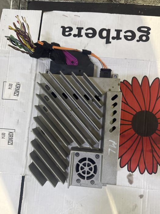 Amplificator Mercedes ML W166 Harman Kardon