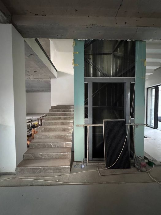 2 здания рядом|1.400м2|Лучшая цена 14у.е. за 1м2|Ойбек|гост Россия