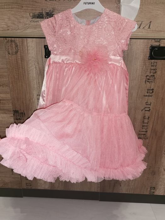 Платье детское, нарядное на выход