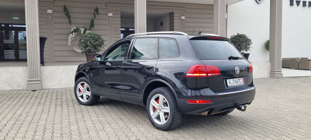 Vw Touareg V6 3.0 TDI 245 Cp Distronic ,Perene Aer , BI XENON..top