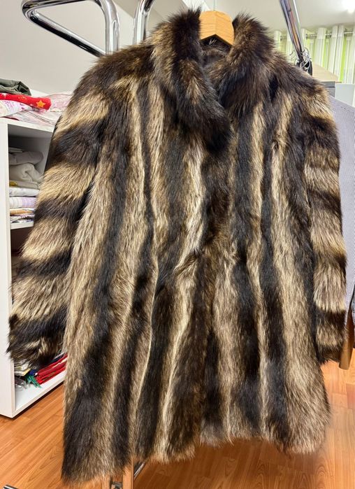 Haină de blană naturală nouă