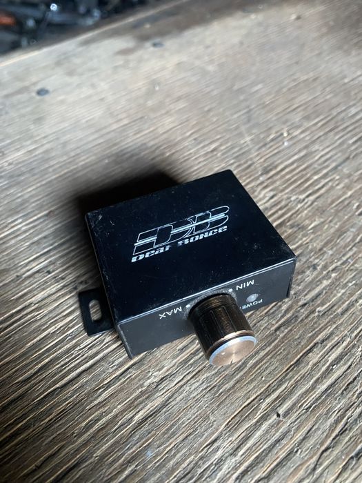 Продам сабвуфер автомобильный