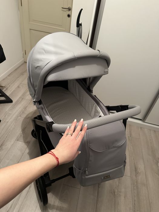 Cărucior Chipolino Prestige 3 in 1