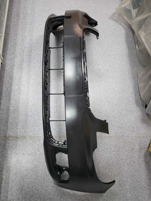 Бампер передний Skoda Super B