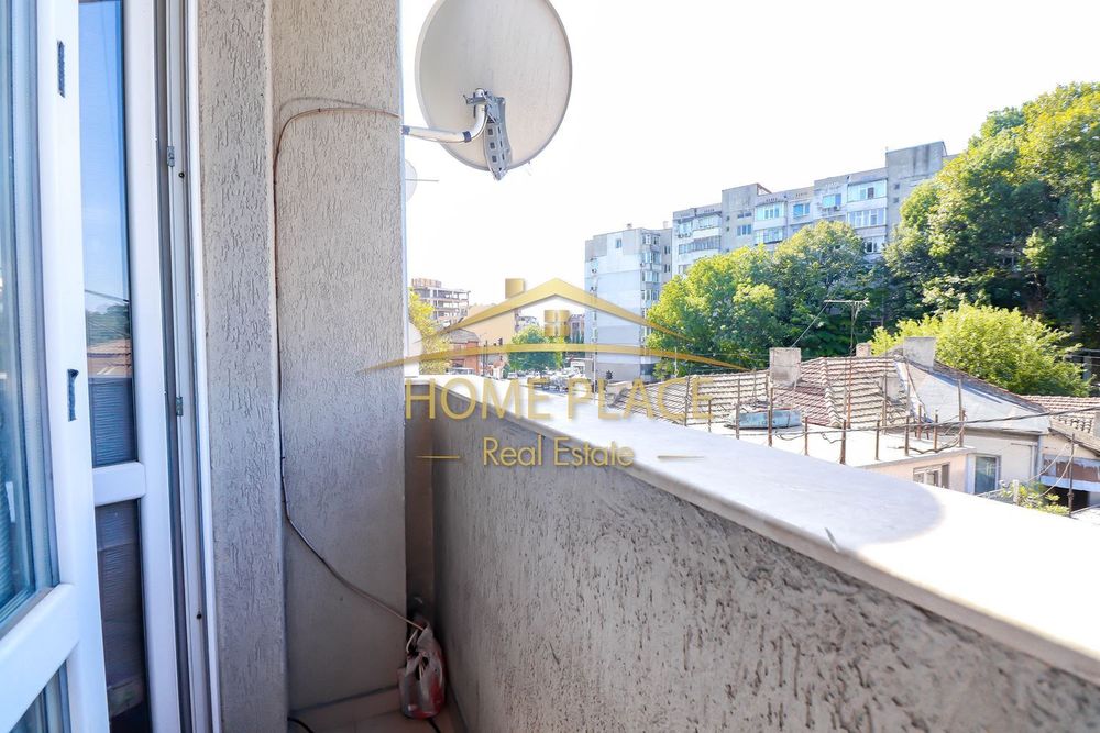 Продава се Двустаен апартамент в Варна, Погреби - 60 кв.м за 1850 €/кв.м - Снимка #11