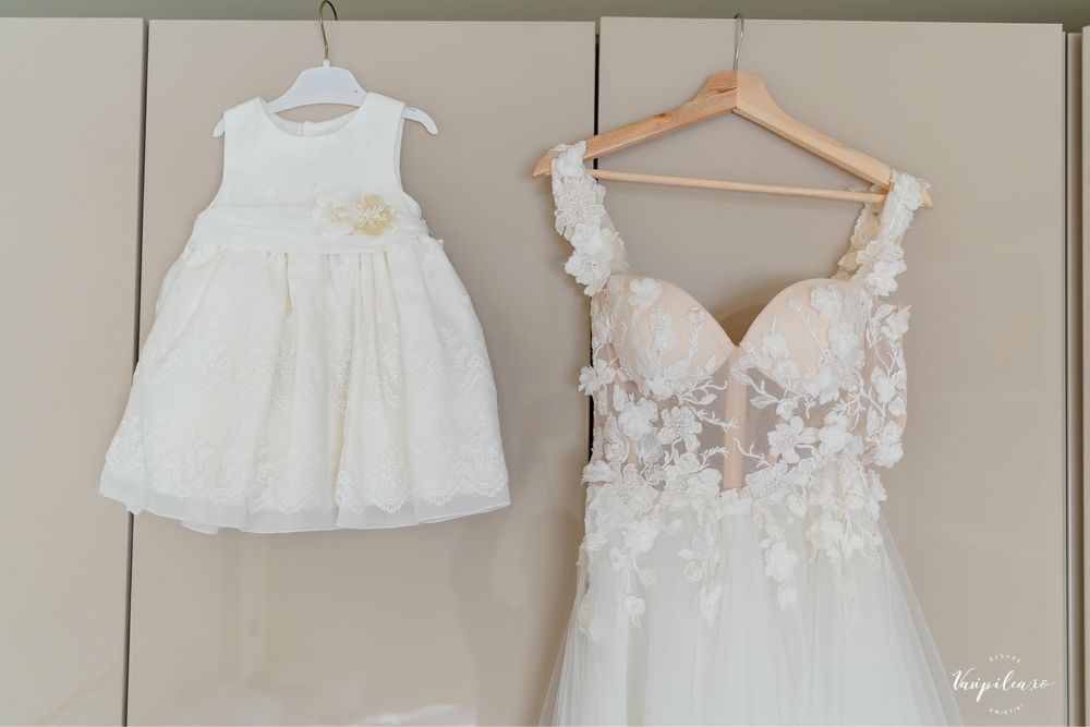 Vând rochie de mireasă